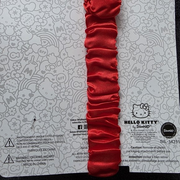 New Sanrio Hello Kitty Girls Pink / red / white Plush Sleeping Mask - Picture 8 of 9